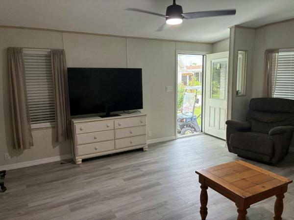 1991 Palm Harbor Manufactured Home