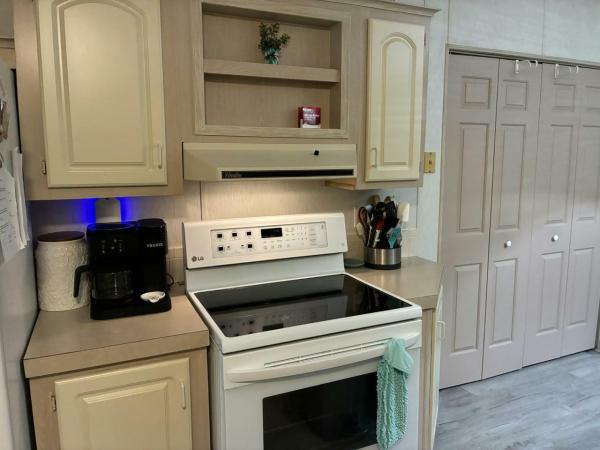 1991 Palm Harbor Manufactured Home