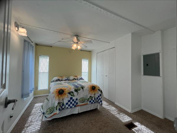 1973 EXEC BM7372 Mobile Home