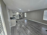 1985 Champion Manufactured Home