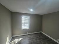 1985 Champion Manufactured Home