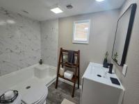 1985 Champion Manufactured Home