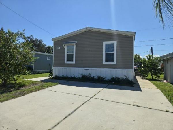2021 FLTW Mobile Home For Sale