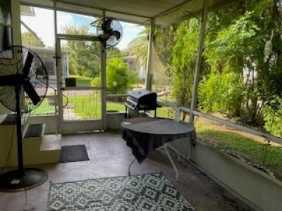 Photo 2 of 16 of home located at 1703 Magnolia Ave, Lot #B-04 South Daytona, FL 32119
