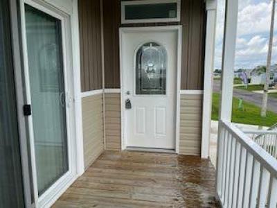 Photo 2 of 20 of home located at 34842 Silver King Drive Zephyrhills, FL 33541