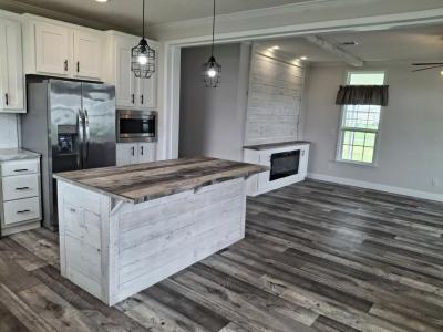 Photo 5 of 20 of home located at 34842 Silver King Drive Zephyrhills, FL 33541