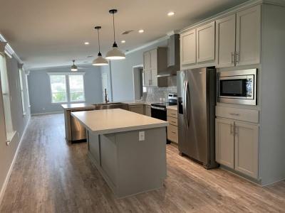 Photo 4 of 18 of home located at 7300 20th Street #138 Vero Beach, FL 32966