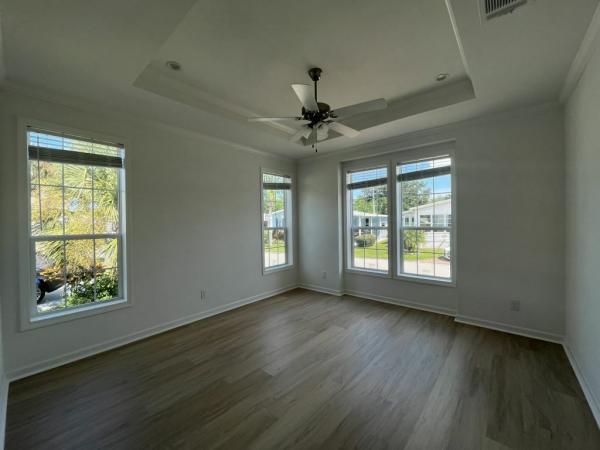 2025 Skyline - Ocala Bayshore w/ Rear Porch Mobile Home
