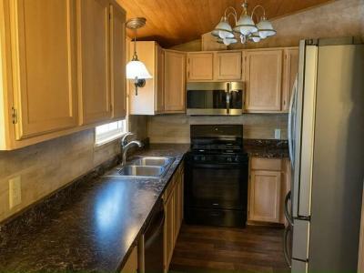 Photo 3 of 20 of home located at 9 Crestwood Dr. Lockport, NY 14094