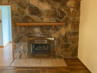 Photo 4 of 20 of home located at 9 Crestwood Dr. Lockport, NY 14094