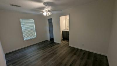 Photo 4 of 11 of home located at 1630 Balkin Rd #42 Tallahassee, FL 32305