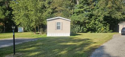 Mobile Home at 53063 Beverly Hills Dr. Middlebury, IN 46540