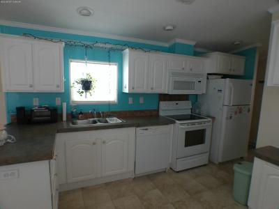 Photo 4 of 9 of home located at 10354 Smooth Water Dr. Site 206 Hudson, FL 34667