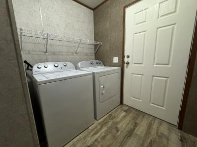 Photo 3 of 11 of home located at 269 Roxbury Park Goshen, IN 46526