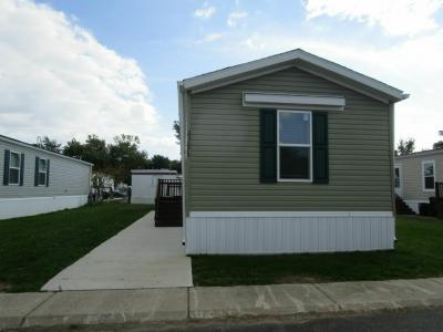 Photo 1 of 18 of home located at 23675 Maple Lane Brownstown, MI 48174