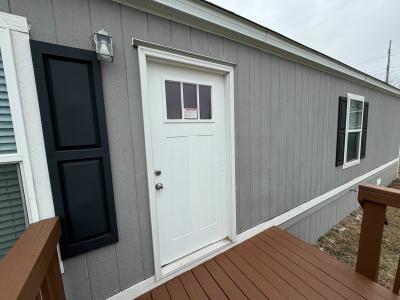 Photo 5 of 27 of home located at 114 Shady Grove #Shady114 Sanger, TX 76266