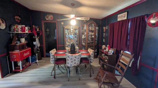 1990 Sterling Mobile Home