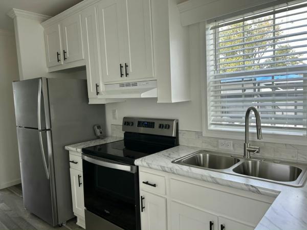 2024 SKYLINE B 807  Home