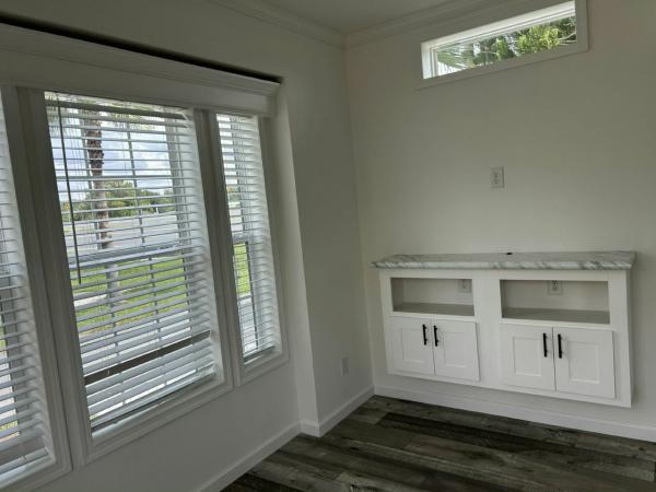 2024 SKYLINE B 807  Home