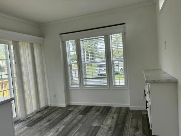 2024 SKYLINE B 807  Home