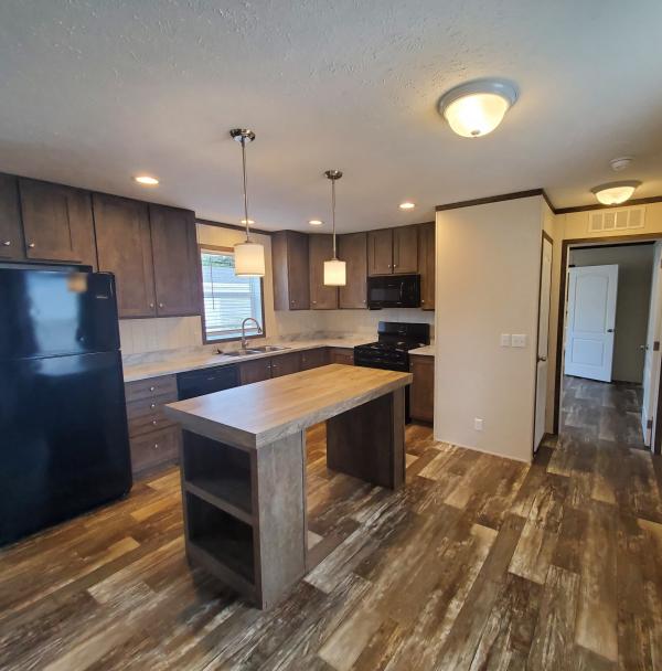 2020 Clayton - Wakarusa Mobile Home For Sale