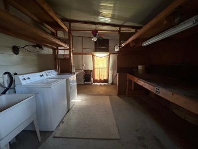 Photo 4 of 11 of home located at 319 Magnolia Drive Fruitland Park, FL 34731