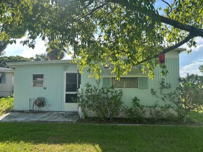 Photo 5 of 14 of home located at 86 Rose Drive Fruitland Park, FL 34731