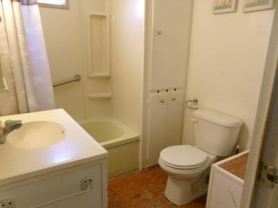 Photo 5 of 8 of home located at 2701 34th St N Lot #518 Saint Petersburg, FL 33713