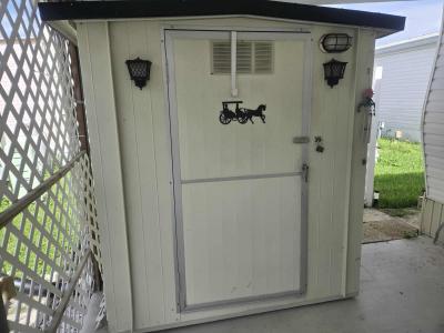 Photo 5 of 13 of home located at 37359 Toni Dr Avon Park, FL 33825