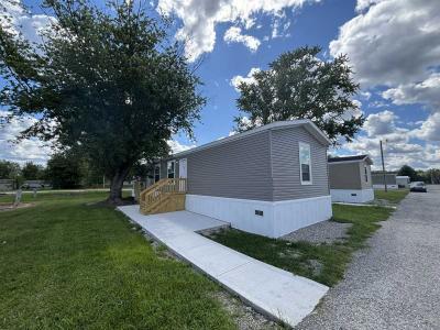 Photo 3 of 24 of home located at 2040 Manor Court North Vernon, IN 47265