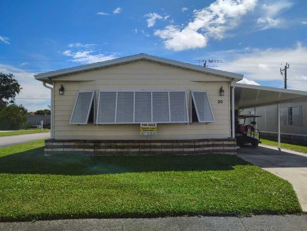 Photo 1 of 2 of home located at 20 Boca Ciega Nokomis, FL 34275