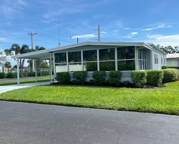 Photo 1 of 2 of home located at 3306 Cottage Key Dr. Bradenton, FL 34207