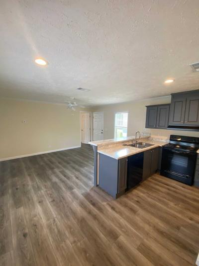 Photo 4 of 8 of home located at 1600 NE 12th Ave #32 Gainesville, FL 32601