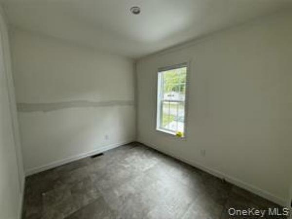 2025 Champion  L-101 Mobile Home