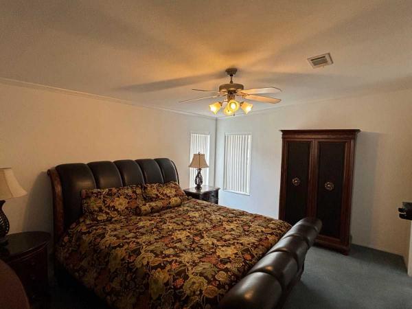 2004 Palm Harbor CUST1500 Manufactured Home