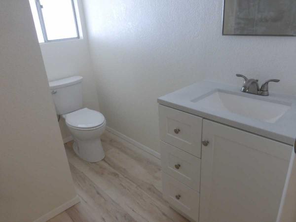 1980 CAVCO Mobile Home For Sale