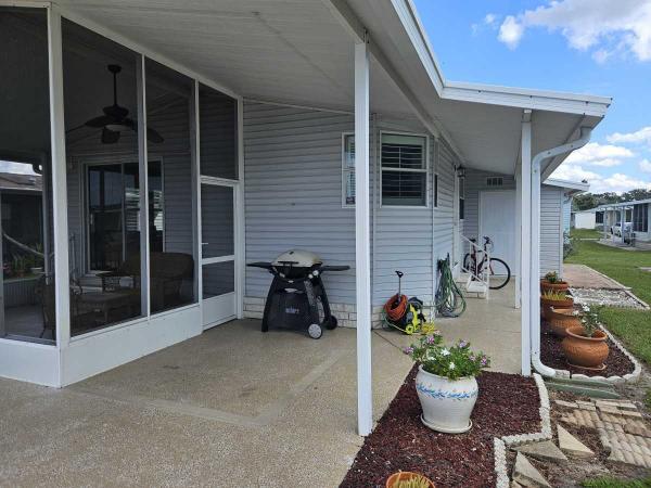 1994 Manufactured Home