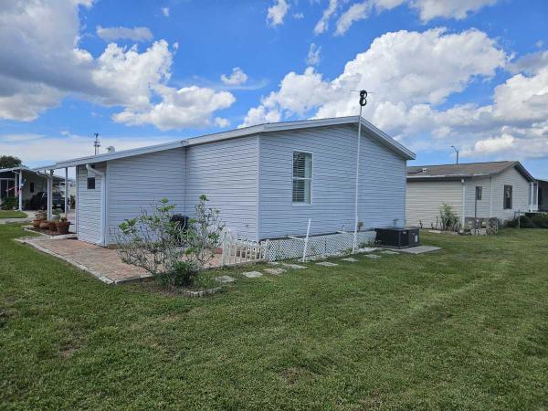 1994 Manufactured Home