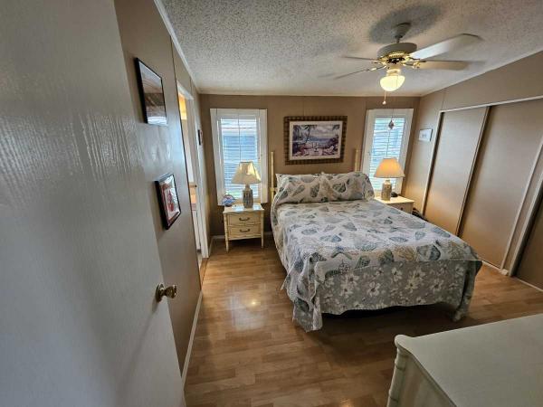 1994 Manufactured Home