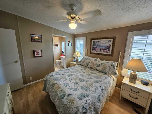 1994 Manufactured Home