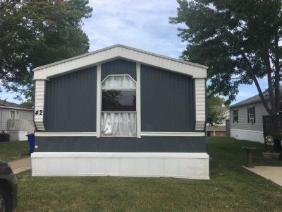 Photo 1 of 27 of home located at 42 Monterey Olathe, KS 66061