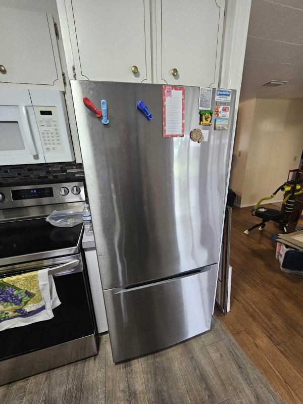 RIVI Mobile Home For Sale
