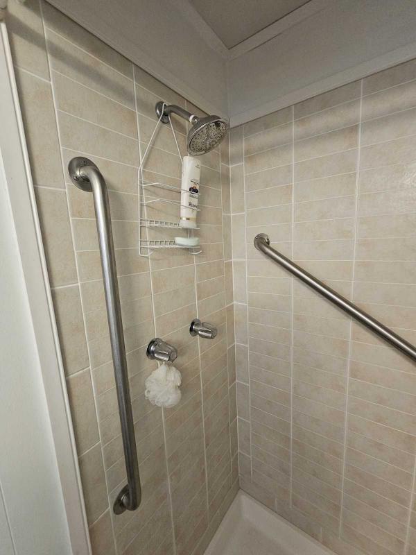 RIVI Mobile Home For Sale