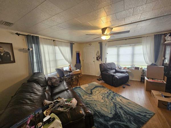 RIVI Mobile Home For Sale