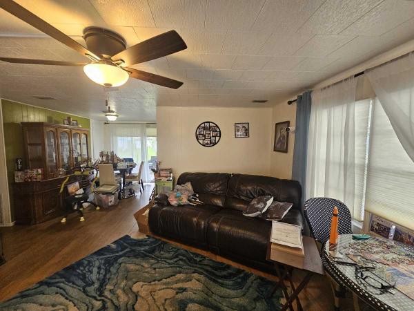 RIVI Mobile Home For Sale