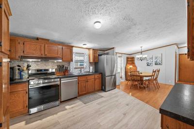 Photo 2 of 20 of home located at 11 114th Ln NE Blaine, MN 55434