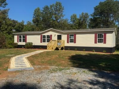 Photo 2 of 22 of home located at 236 Wash Wilson Rd Blue Ridge, GA 30513