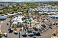 1982 Cavco Manufactured Home