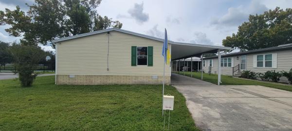 2002  Mobile Home For Sale