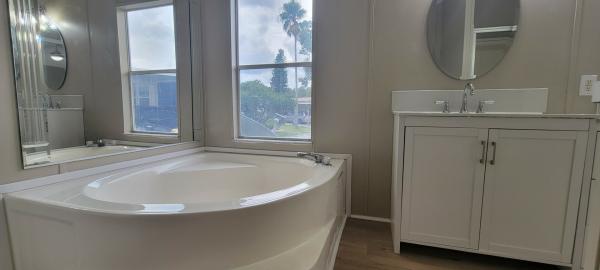 2002  Mobile Home For Sale